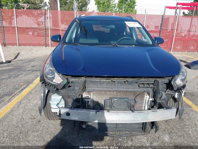 Продажа на аукционе авто 2017 Kia Niro Lx, vin: KNDCB3LC9H5104161, номер лота: 44976407