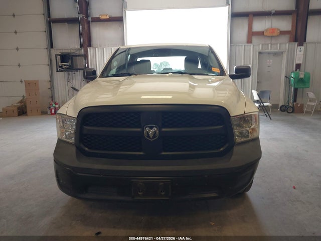 1C6RR6KG5JS290677 RAM 1500 Tradesman 4x2 5&#039;7 Box