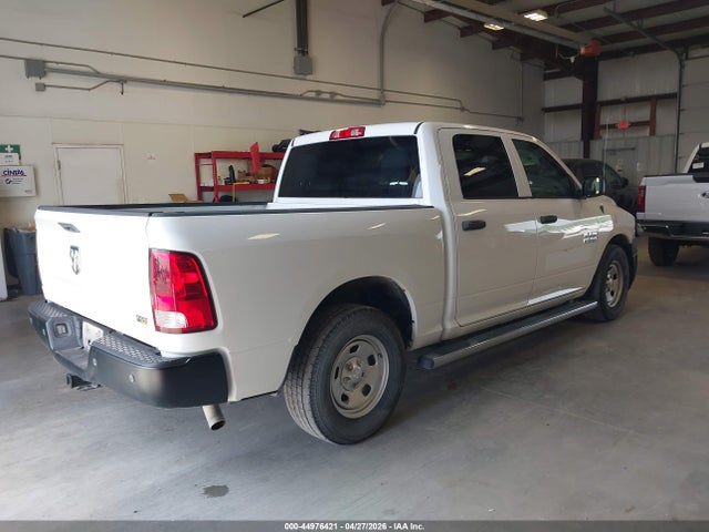 1C6RR6KG5JS290677 RAM 1500 Tradesman 4x2 5&#039;7 Box