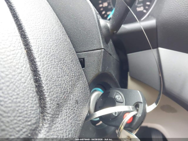 44976449 :رقم المزاد ، 1FMCU0GD2HUE14973 vin ، 2017 Ford Escape Se مزاد بيع
