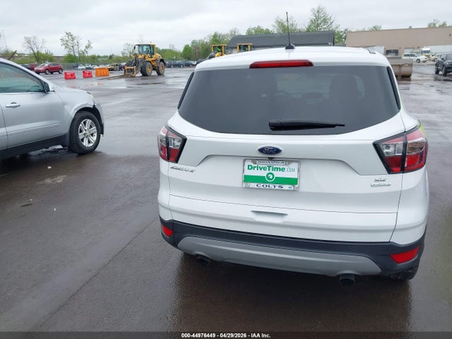 44976449 :رقم المزاد ، 1FMCU0GD2HUE14973 vin ، 2017 Ford Escape Se مزاد بيع