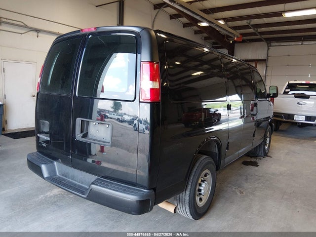 1GCWGAFG0J1334072 Chevrolet Express 2500 Work Van