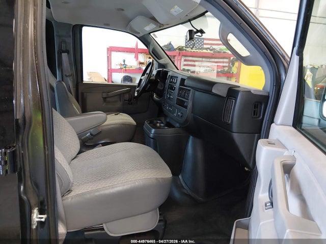 1GCWGAFG0J1334072 Chevrolet Express 2500 Work Van