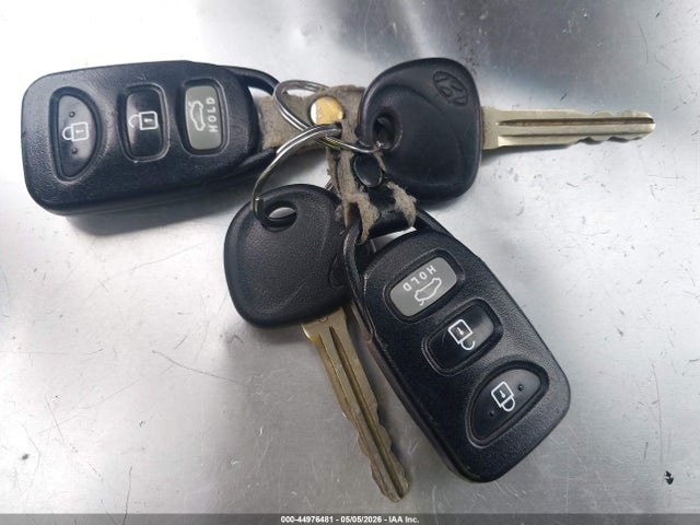 KMHDH4AE8GU640788 Hyundai ELANTRA SE