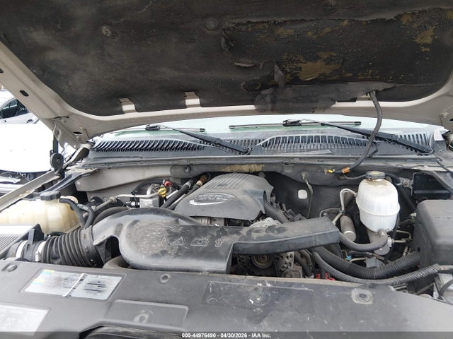 44976490 :رقم المزاد ، 1GNEK13TX5R196101 vin ، 2005 Chevrolet Tahoe Lt مزاد بيع