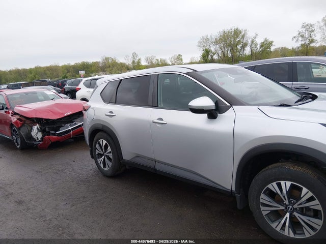 Продаж на аукціоні авто 2022 Nissan Rogue Sv Intelligent Awd, vin: 5N1BT3BB5NC673187, номер лоту: 44976493
