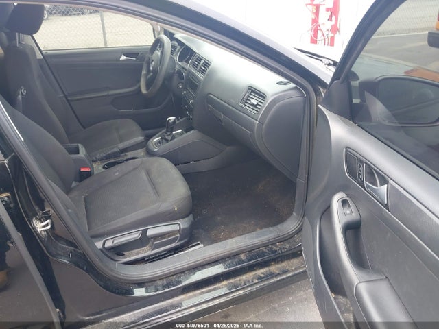 44976501 :رقم المزاد ، 3VW2K7AJXFM233728 vin ، 2015 Volkswagen Jetta 2.0l S مزاد بيع