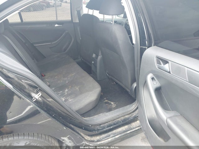 44976501 :رقم المزاد ، 3VW2K7AJXFM233728 vin ، 2015 Volkswagen Jetta 2.0l S مزاد بيع