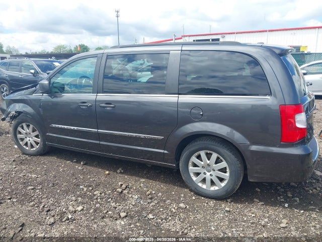 44976525 :رقم المزاد ، 2C4RC1BG3GR268393 vin ، 2016 Chrysler Town & Country Touring مزاد بيع