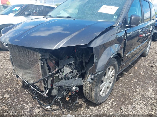 44976525 :رقم المزاد ، 2C4RC1BG3GR268393 vin ، 2016 Chrysler Town & Country Touring مزاد بيع