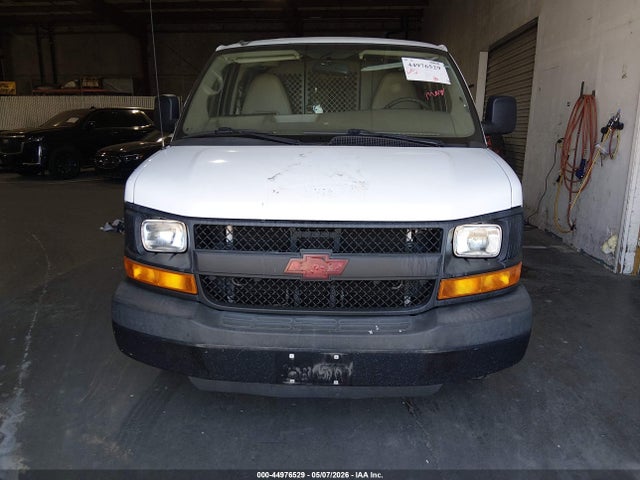 Chevrolet Express 2500 Work Van 2015 1GCWGFCF6F1184811 Image 6