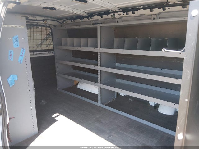 Chevrolet Express 2500 Work Van 2015 1GCWGFCF6F1184811 Image 8