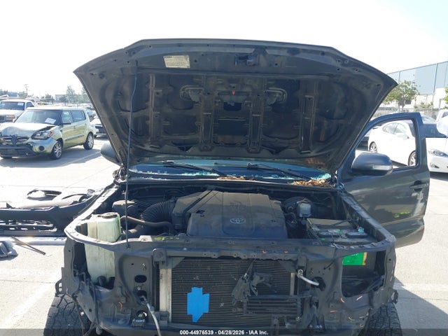 3TMKU4HN9EM040411 Toyota Tacoma Prerunner V6