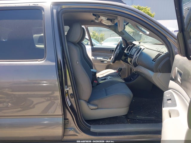 3TMKU4HN9EM040411 Toyota Tacoma Prerunner V6