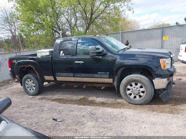 44976563 :رقم المزاد ، 1GT220CG4BZ449580 vin ، 2011 Gmc Sierra 2500hd Sle مزاد بيع