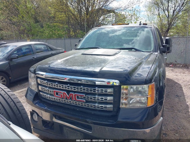 44976563 :رقم المزاد ، 1GT220CG4BZ449580 vin ، 2011 Gmc Sierra 2500hd Sle مزاد بيع