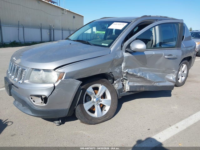 44976573 :رقم المزاد ، 1C4NJCEB1FD209621 vin ، 2015 Jeep Compass Latitude مزاد بيع