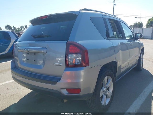 44976573 :رقم المزاد ، 1C4NJCEB1FD209621 vin ، 2015 Jeep Compass Latitude مزاد بيع