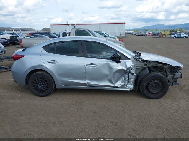 3MZBN1U7XJM245553 Mazda Mazda3 Sport