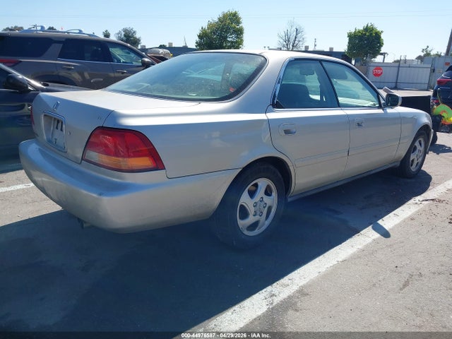 44976587 :رقم المزاد ، JH4UA3658TC011820 vin ، 1996 Acura 3.2tl مزاد بيع