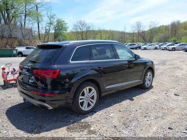 Продаж на аукціоні авто 2017 Audi Q7 3.0t Premium, vin: WA1VAAF75HD056608, номер лоту: 44976613