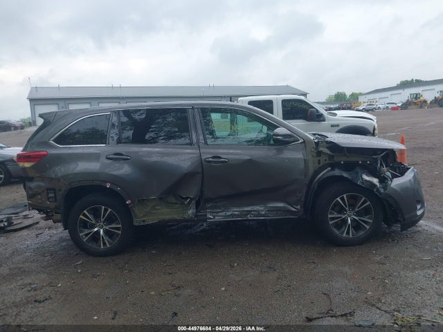 Aukcja sprzedaży 2019 Toyota Highlander Le, vin: 5TDBZRFH8KS921107, numer aukcji: 44976684