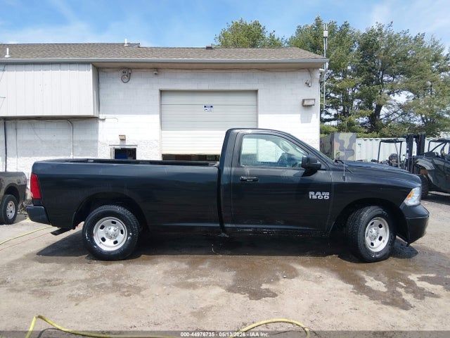44976735 :رقم المزاد ، 3C6JR6DG4HG704365 vin ، 2017 Ram 1500 مزاد بيع