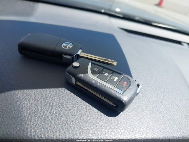 4T1B11HKXKU733908 Toyota CAMRY LE