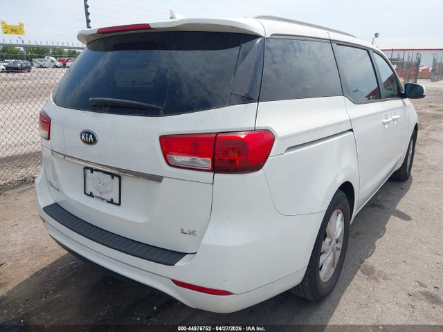 KIA SEDONA LX 2015 KNDMB5C18F6041057 Image 4