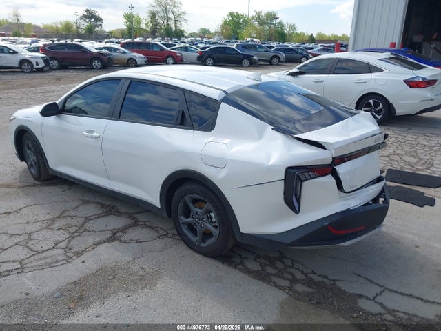 44976773 :رقم المزاد ، 3KPFT4DE3SE236778 vin ، 2025 Kia K4 Lxs مزاد بيع