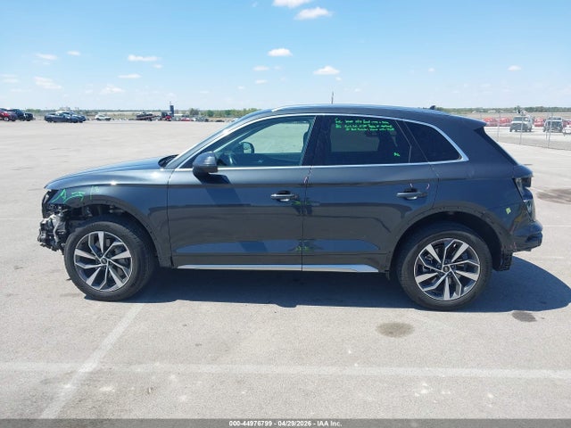 44976799 :رقم المزاد ، WA1BAAFY0M2131782 vin ، 2021 Audi Q5 Premium Plus 45 Tfsi Quattro S Tronic مزاد بيع