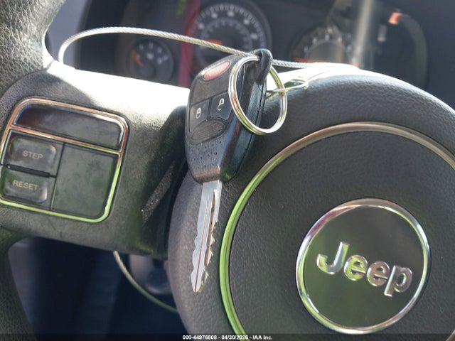 44976808 :رقم المزاد ، 1C4NJDBBXGD549961 vin ، 2016 Jeep Compass Sport مزاد بيع