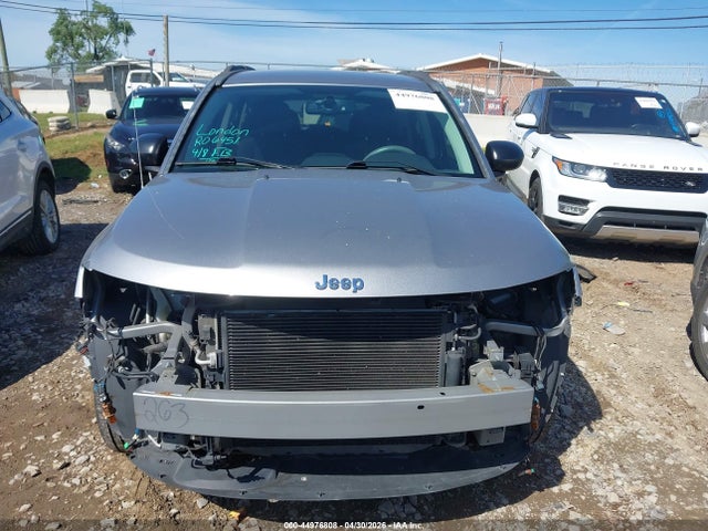 44976808 :رقم المزاد ، 1C4NJDBBXGD549961 vin ، 2016 Jeep Compass Sport مزاد بيع