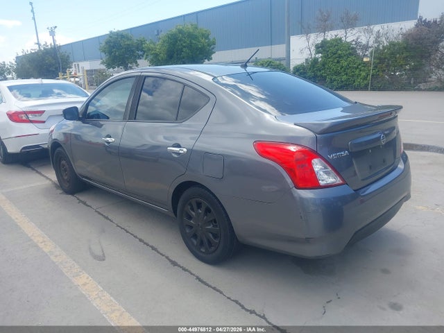 3N1CN7AP3JL854328 Nissan Versa 1.6 Sv