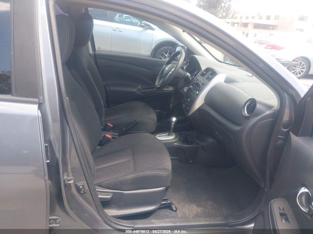3N1CN7AP3JL854328 Nissan Versa 1.6 Sv