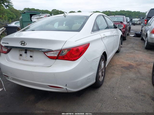 2013 Hyundai Sonata Gls მანქანა იყიდება აუქციონზე, vin: 5NPEB4AC6DH703353, აუქციონის ნომერი: 44976816