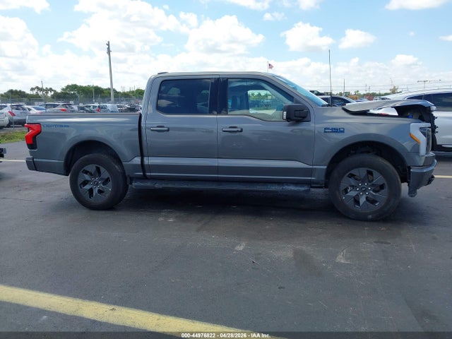 44976822 :رقم المزاد ، 1FT6W3LU2SWG10488 vin ، 2025 Ford F-150 Lightning Flash مزاد بيع
