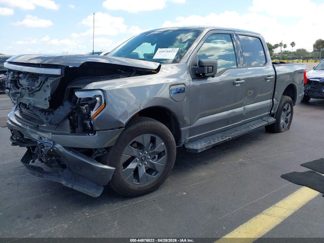 44976822 :رقم المزاد ، 1FT6W3LU2SWG10488 vin ، 2025 Ford F-150 Lightning Flash مزاد بيع