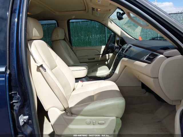 44976862 :رقم المزاد ، 1GYFK63807R211014 vin ، 2007 Cadillac Escalade Standard مزاد بيع