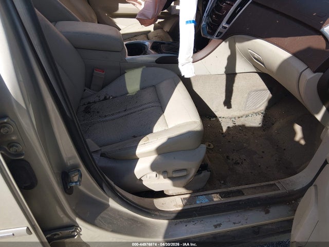 44976874 :رقم المزاد ، 3GYFNBE33FS520974 vin ، 2015 Cadillac Srx Luxury Collection مزاد بيع