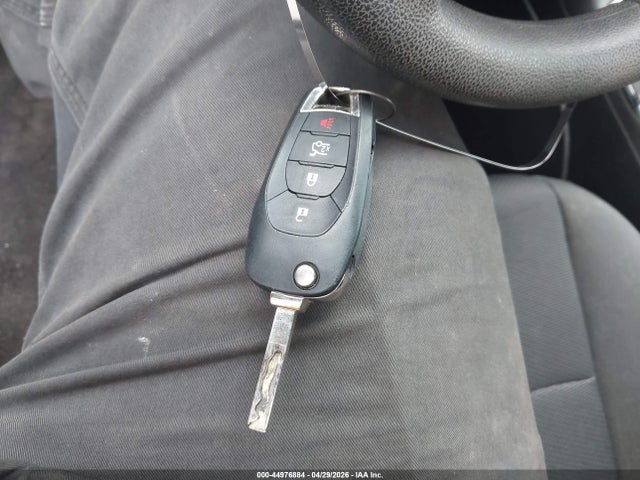 44976884 :رقم المزاد ، 1G1BE5SM7J7171028 vin ، 2018 Chevrolet Cruze Lt Auto مزاد بيع