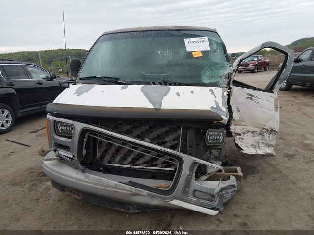 44976920 :رقم المزاد ، 1GTEG15W6Y1245895 vin ، 2000 Gmc Savana Standard مزاد بيع