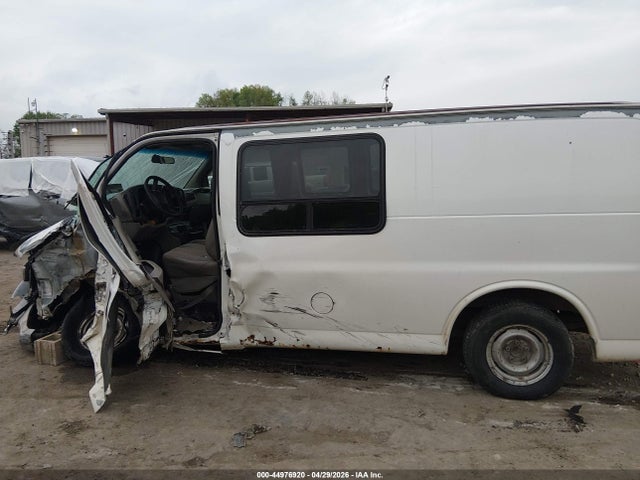 44976920 :رقم المزاد ، 1GTEG15W6Y1245895 vin ، 2000 Gmc Savana Standard مزاد بيع