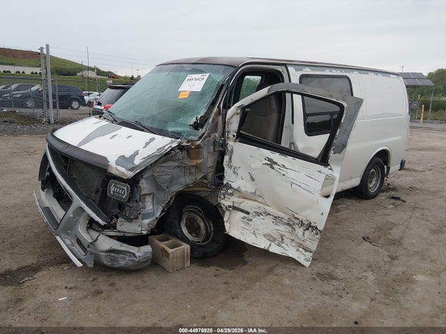 44976920 :رقم المزاد ، 1GTEG15W6Y1245895 vin ، 2000 Gmc Savana Standard مزاد بيع