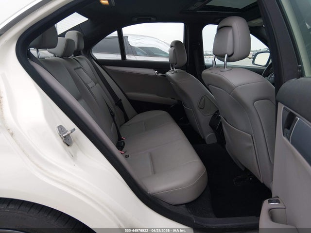 Продаж на аукціоні авто 2008 Mercedes-benz C 300 Luxury/sport, vin: WDDGF54XX8F062201, номер лоту: 44976922