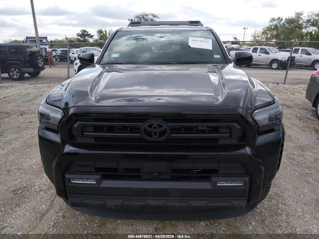 Toyota 4RUNNER SR5 2025 JTEVA5BR3S5065549 Image 12
