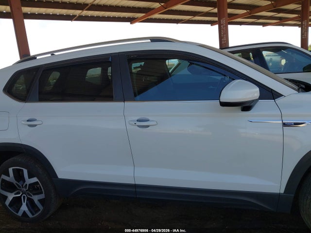 44976986 :رقم المزاد ، 3VVJX7B22NM023048 vin ، 2022 Volkswagen Taos 1.5t Sel مزاد بيع
