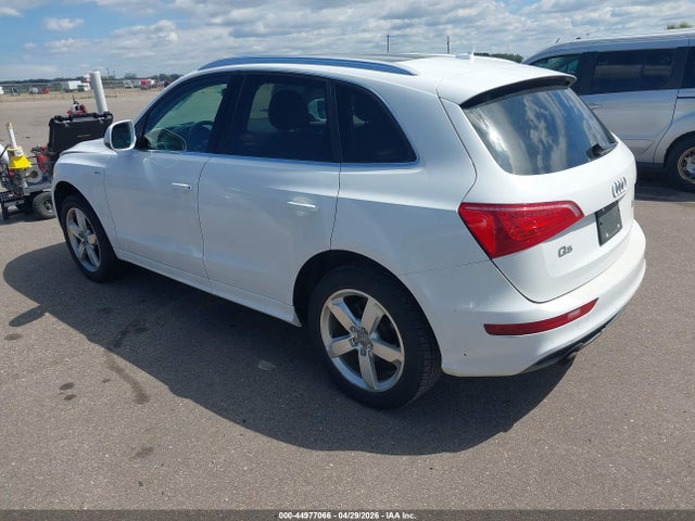 2012 Audi Q5 3.2 Premium Plus მანქანა იყიდება აუქციონზე, vin: WA1DKAFP6CA083349, აუქციონის ნომერი: 44977066