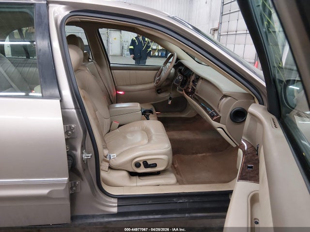 44977067 :رقم المزاد ، 1G4CW54KX44143990 vin ، 2004 Buick Park Avenue مزاد بيع