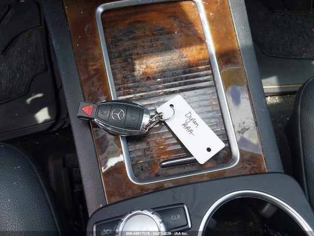 WDCGG5HB4FG435725 Mercedes-Benz GLK 350